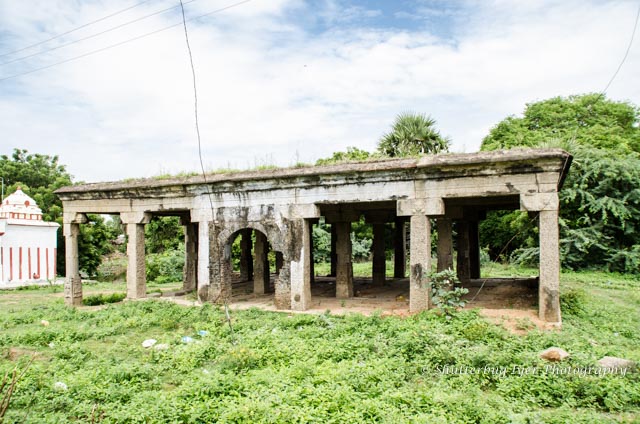 Neglected historic mandapam at Poonjeri